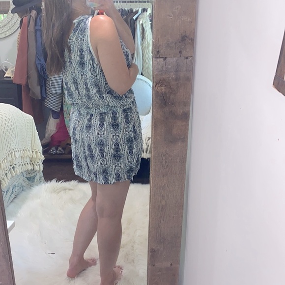 Go Coco blue floral boho romper; size 2XL - Picture 4 of 7